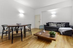 2 Bed Apartment- Mayfair 1