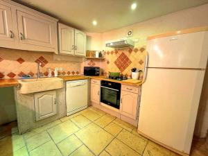 Maisons de vacances Spacieuse maison de village, centre de Lorgues : photos des chambres