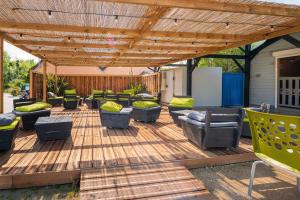 Maisons de vacances Mobilhome - Piscine - Premium : photos des chambres