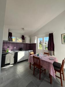 Apartments Peronja Jelsa Seafront