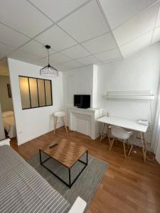 Appartements Le Charme Provencal - Centre-ville - Calme : photos des chambres