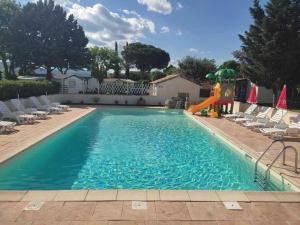 Chalets Chalet 3 etoiles - Piscine - eebicc : photos des chambres
