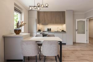 Perfect Stay Near Sea Garden 4