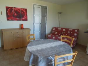 Maisons de vacances Petit gite et Grande piscine : photos des chambres