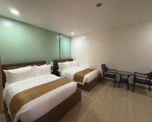 North Victoria Sports and Leisure Inn