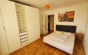 Grand 3 pièces lumineux à 5 mn à pieds de la vieille ville