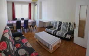 Grand 3 pièces lumineux à 5 mn à pieds de la vieille ville