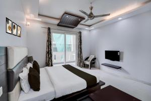Hotel O Royal Inn