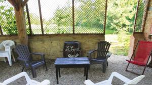 Maisons de vacances Le poulailler de la soursol : photos des chambres