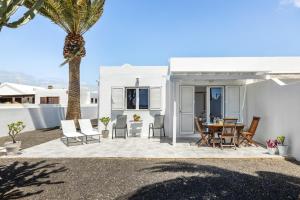 Casahost El Cable Seaview Beach house