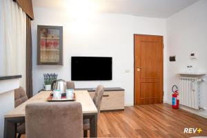 Anagnina Urban Stay Appartamento Luminoso con Balcone Metro A