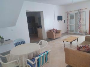 Villa avec piscine à sounine