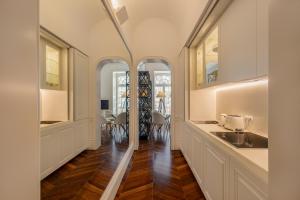 Clerigos 82 luxury Housing