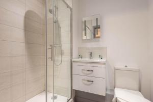 Spacious & Bright 1 Bed Flat in Central Doncaster