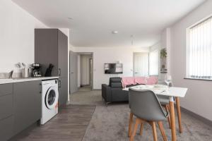 Spacious & Bright 1 Bed Flat in Central Doncaster
