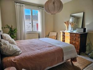 Jolie villa avec piscine proche du centre historique