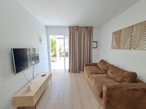 Apartamentos Alisios con terraza y piscina
