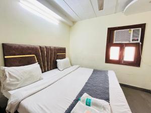 Hotel Kings Near Moti Nagar Metro Station
