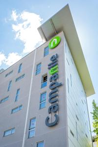 Hotels Campanile Clermont Ferrand Centre : photos des chambres