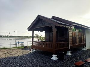 Chinta Chinta Cottage Chalet Kayu
