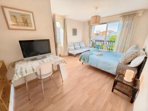 Appartements Blonville sur Mer, 2 minute walk to beach, 2 parking spaces and balcony : photos des chambres