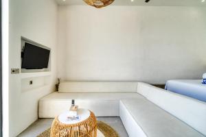 Avasa Villa B1 Brand New 1BR in Berawa, Bali