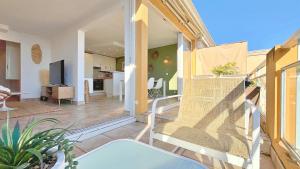 Superb T3 with terrace and sea view