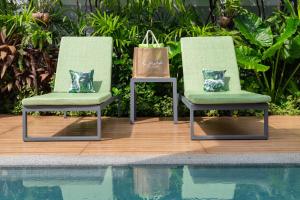 Stunning 7 BR, 2 swimming pools