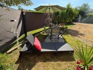 Joli studio mezzanine proche pôle européen et circuit