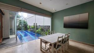 Pet Friendly 4BR Pool Villa