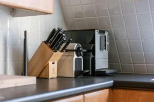 Huswell - Comfortable Apartment with Scenic Views