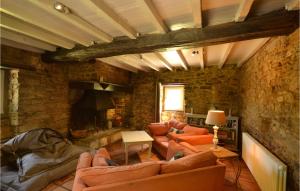 Awesome Home In Lohitzun-Oyhercq