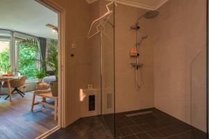 Cozy House - fietsverhuur, eigen keuken en badkamer
