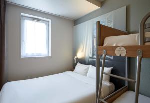 Hotels B&B HOTEL Maurepas : photos des chambres
