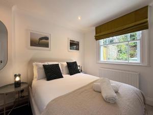 Parkers 2 bedroom apartment in Notting Hill