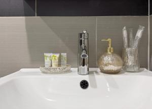 Parkers 2 bedroom apartment in Notting Hill