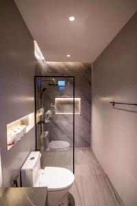 Luxury 6 Bedroom - 8 Bathroom Big Size Villa