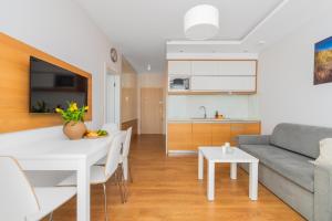 APARTAMENTY MIERZEJA - MARINA, Kąty Rybackie, Klimatyzacja,100 m od Zalewu Wiślanego - 3hvězdičkové hotely ve městě Kąty Rybackie