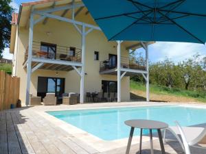 Maisons de vacances La DEMEURE DE FONLAVEVE : photos des chambres