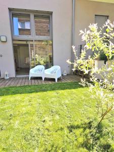 Le 11 - Terrasse et jardin à 10 minutes à pieds du centre-ville
