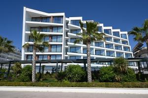 Luxury Premium Finese