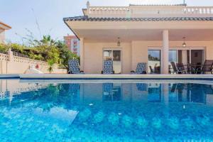 Acogedor Chalet con piscina 2ª Línea del Mar Menor