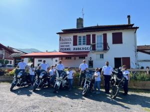 Hotels Ferme Auberge Ibarnia : photos des chambres