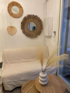 Studio villa proche village natu