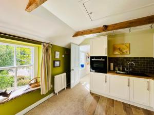 Exceptional retreat near Cornwall Coast