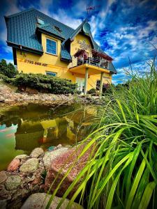 Kamienne Oczko - Chłopy, Blisko Morza