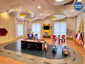 The Bs Crib Saint Dominique