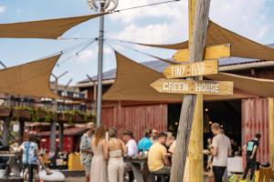 Basecamp Tiny House Eco-resort IJmuiden