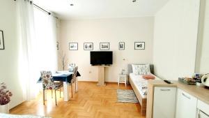 Lavender - City Room with free parking