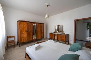 The Coastal Urban Oasis